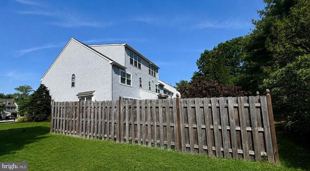 107 LAMPLIGHTER CT, Marlton, NJ 08053