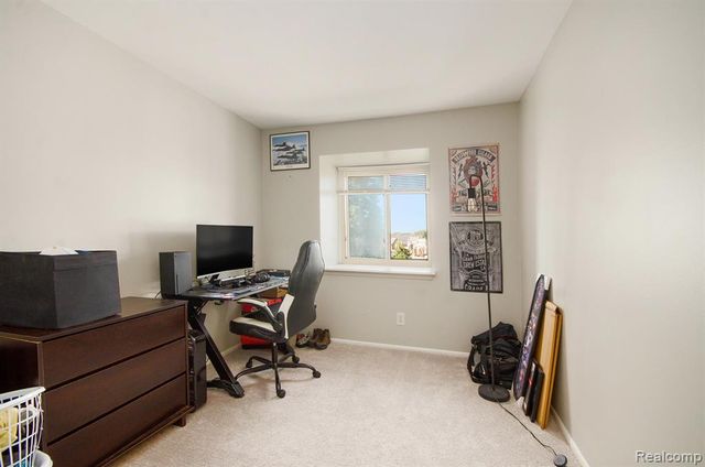 510 Riviera Drive 157, Saint Clair Shores, MI 48080