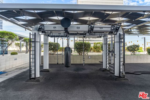 330 W 11th Street 104, Los Angeles, CA 90015