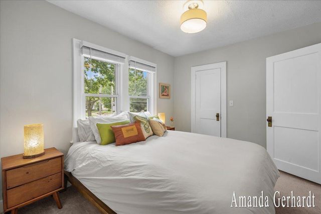 1500 Powers Avenue NW, Grand Rapids, MI 49504