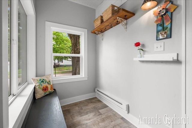 1500 Powers Avenue NW, Grand Rapids, MI 49504