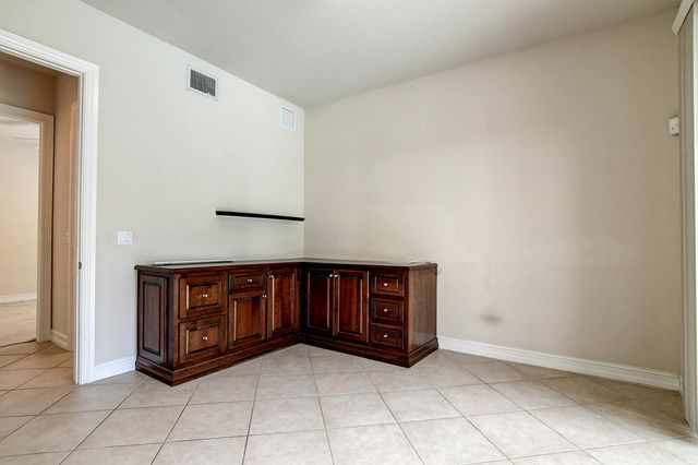 670 Edgebrook Lane, Royal Palm Beach, FL 33411