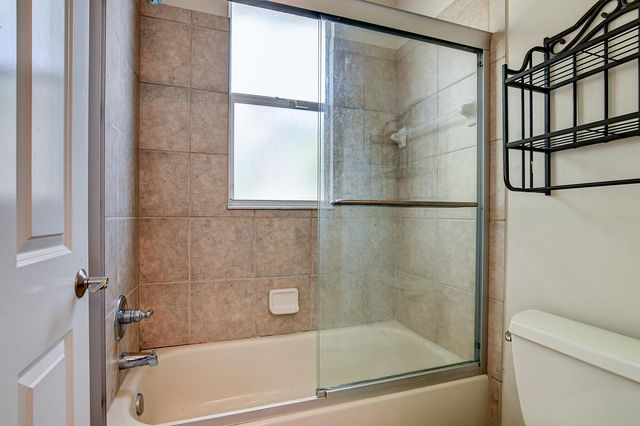 670 Edgebrook Lane, Royal Palm Beach, FL 33411
