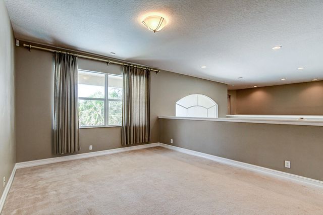 670 Edgebrook Lane, Royal Palm Beach, FL 33411