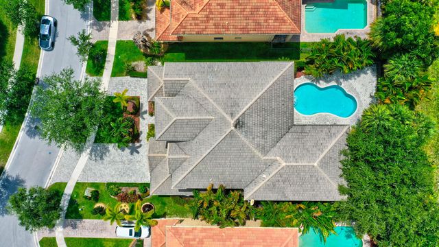 670 Edgebrook Lane, Royal Palm Beach, FL 33411