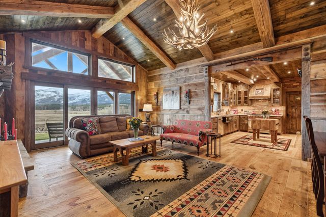 250 Crested Butte Way, Victor, MT 59875