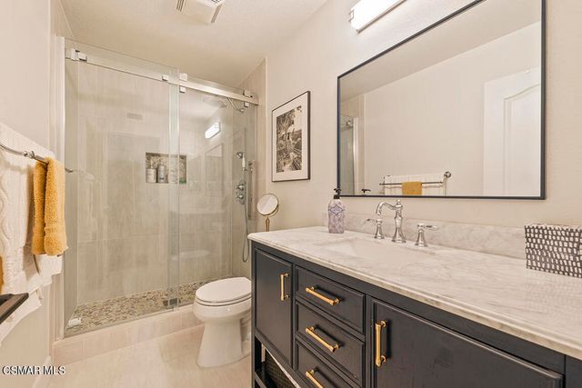 1880 Crystal View Circle, Newbury Park, CA 91320