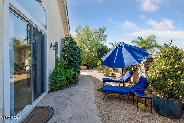 1880 Crystal View Circle, Newbury Park, CA 91320