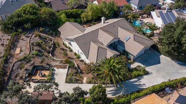 1880 Crystal View Circle, Newbury Park, CA 91320