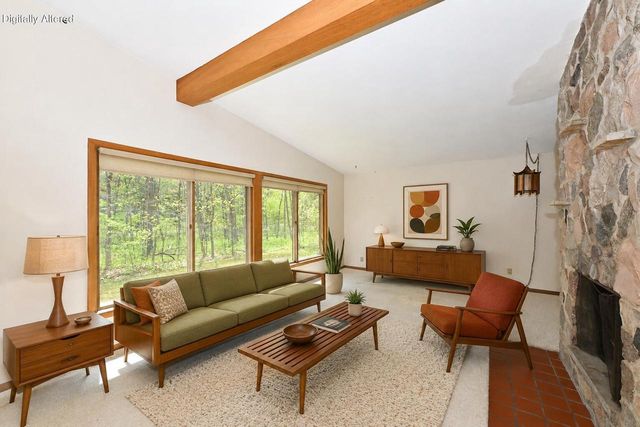 4108 W Woodward DRIVE, Franklin, WI 53132