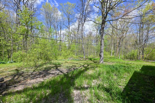 4108 W Woodward DRIVE, Franklin, WI 53132