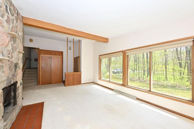 4108 W Woodward DRIVE, Franklin, WI 53132