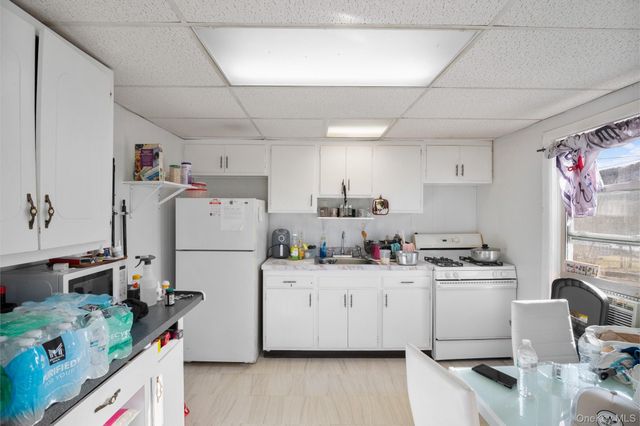 50 Samsondale Avenue, Haverstraw, NY 10993