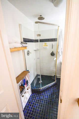 1912 7TH, Philadelphia, PA 19122