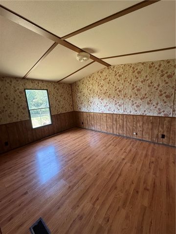 140 Pleasant View Road, Russellville, AR 72802