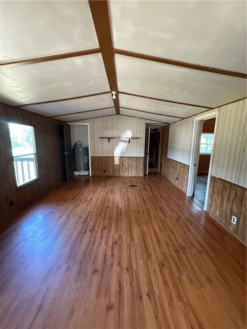 140 Pleasant View Road, Russellville, AR 72802