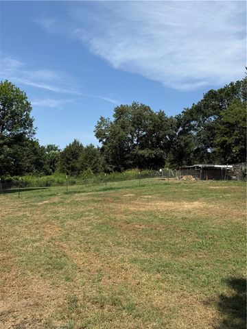 140 Pleasant View Road, Russellville, AR 72802