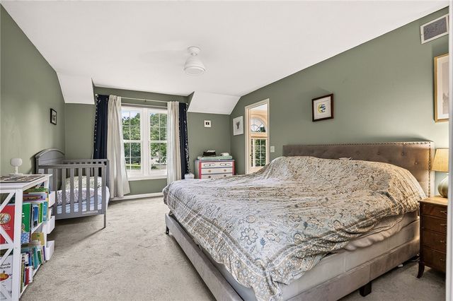 4 Park View Drive, Pittsford, NY 14534