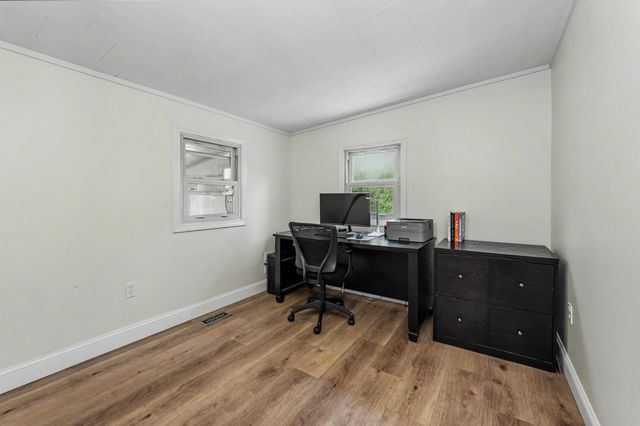 96 Fordway Extension, Derry, NH 03038
