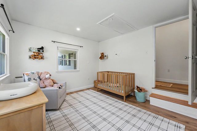 96 Fordway Extension, Derry, NH 03038