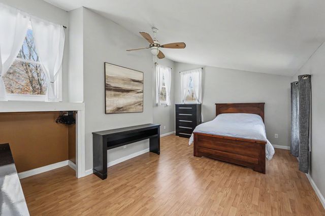 96 Fordway Extension, Derry, NH 03038