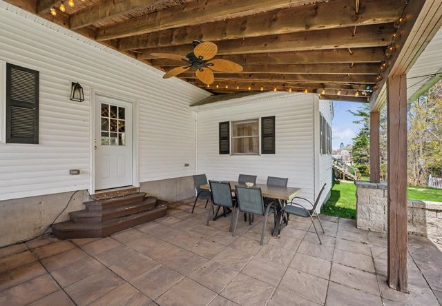 96 Fordway Extension, Derry, NH 03038