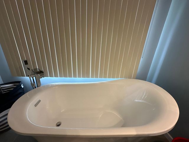 5470 Cheltenham Drive, Troy, MI 48098