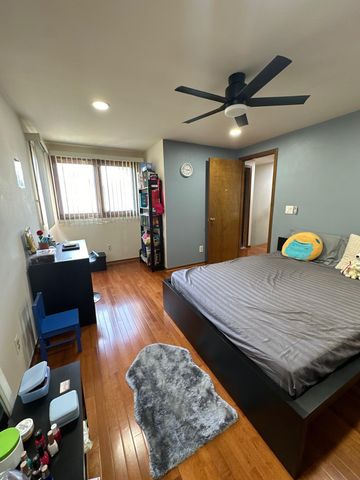 5470 Cheltenham Drive, Troy, MI 48098