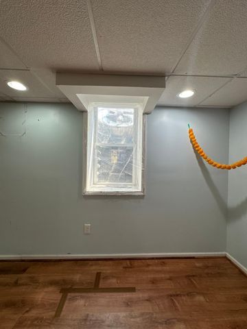 5470 Cheltenham Drive, Troy, MI 48098