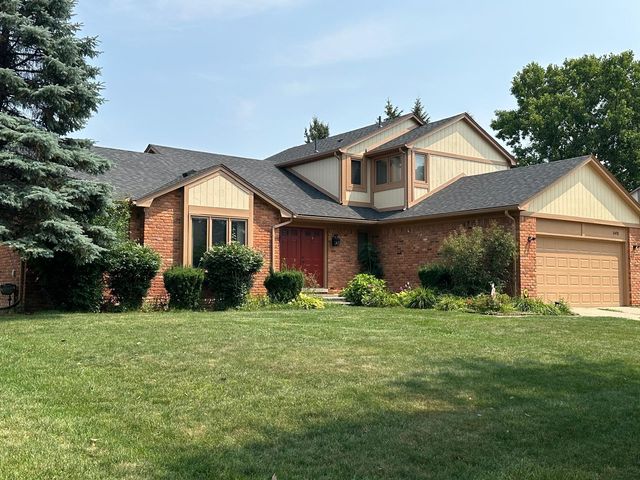 5470 Cheltenham Drive, Troy, MI 48098