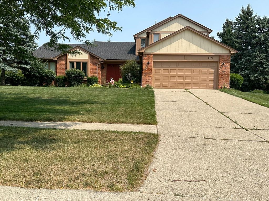 5470 Cheltenham Drive, Troy, MI 48098