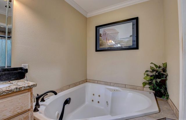 2800 Gray Fox Lane, Jacksonville, AR 72076