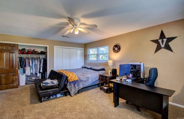 2800 Gray Fox Lane, Jacksonville, AR 72076