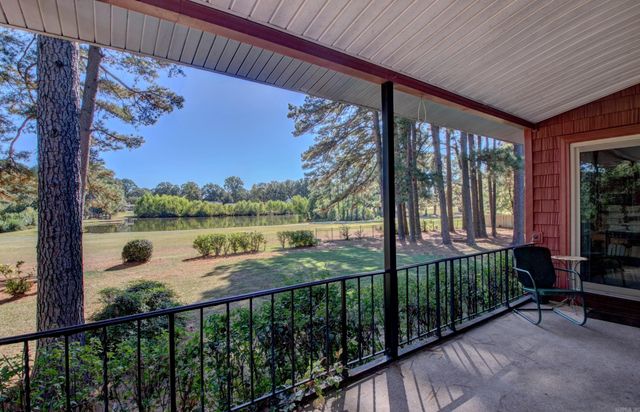 2800 Gray Fox Lane, Jacksonville, AR 72076