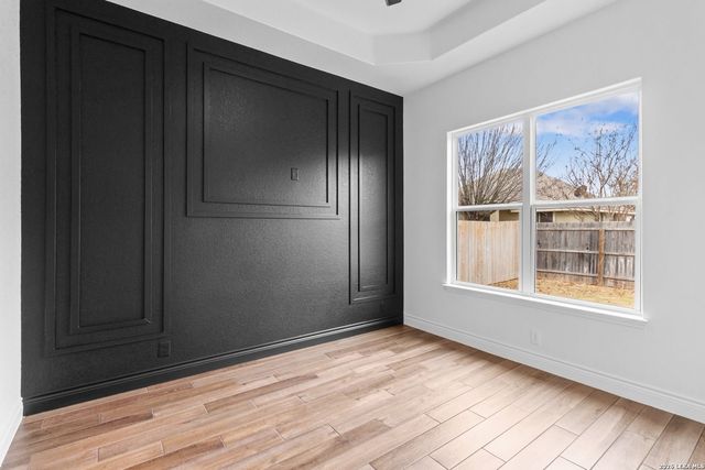 15509 york, Selma, TX 78154