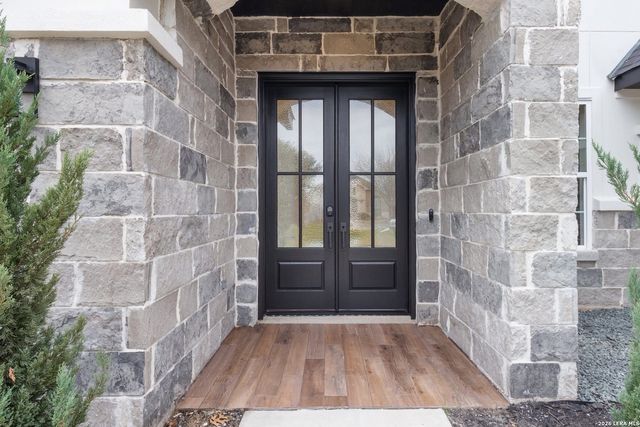 15509 york, Selma, TX 78154