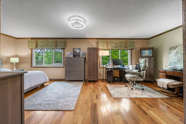 8119 Lower 129th Court, Apple Valley, MN 55124