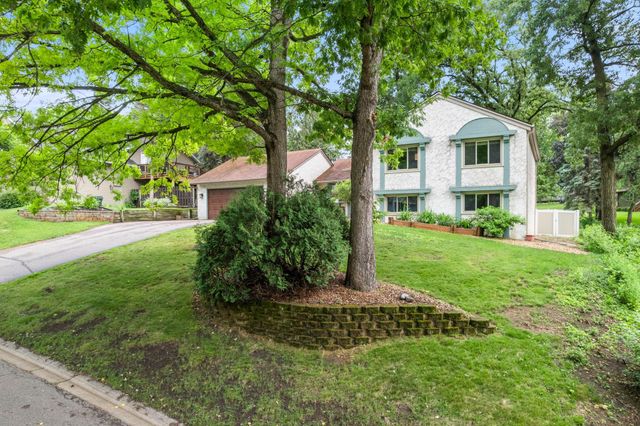 8119 Lower 129th Court, Apple Valley, MN 55124