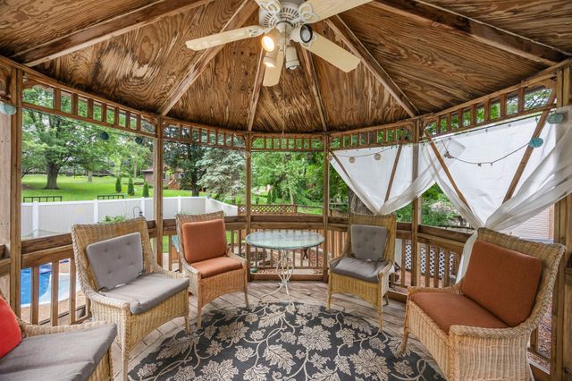8119 Lower 129th Court, Apple Valley, MN 55124
