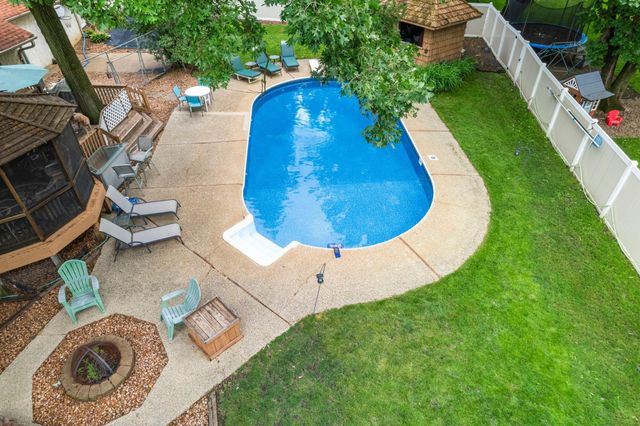 8119 Lower 129th Court, Apple Valley, MN 55124