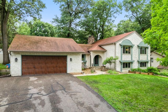 8119 Lower 129th Court, Apple Valley, MN 55124