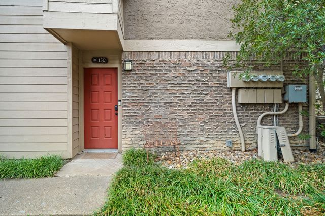 5200 Martel Avenue 13C, Dallas, TX 75206