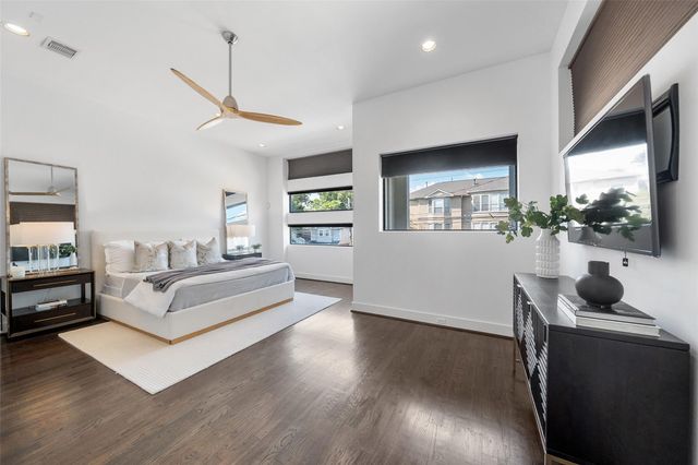 316 Birdsall Street, Houston, TX 77007