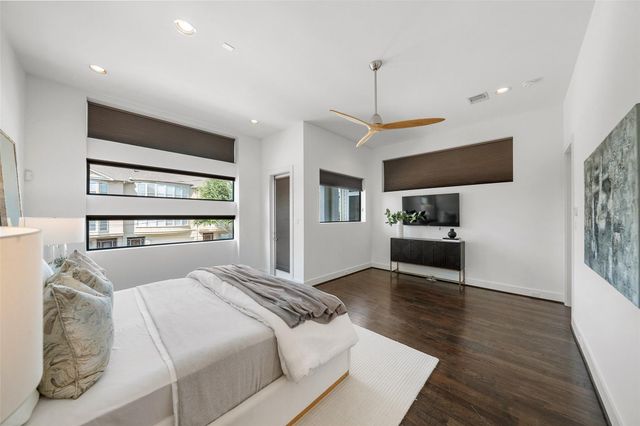 316 Birdsall Street, Houston, TX 77007