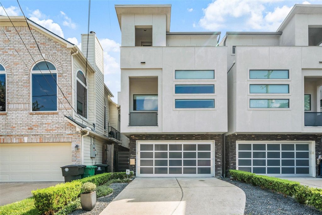 316 Birdsall Street, Houston, TX 77007