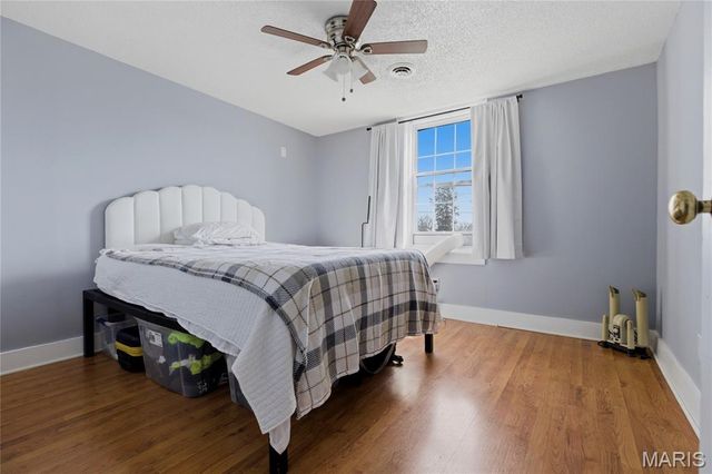 800 W 2nd Street, Washington, MO 63090