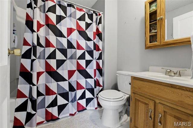 800 W 2nd Street, Washington, MO 63090