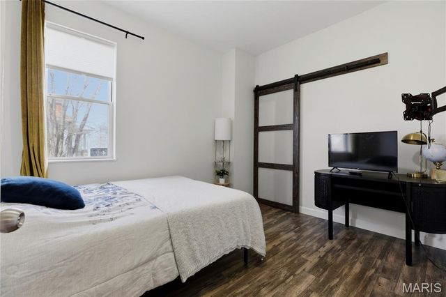 800 W 2nd Street, Washington, MO 63090