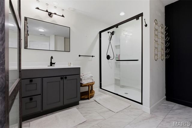 800 W 2nd Street, Washington, MO 63090