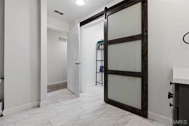 800 W 2nd Street, Washington, MO 63090